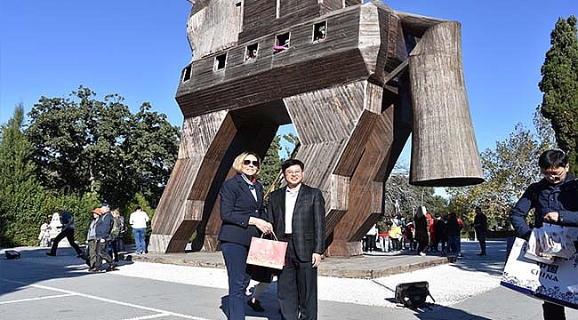 ÇİN VATANDAŞLARINDAN ÇANAKKALE'YE KÜLTÜR ZİYARETİ