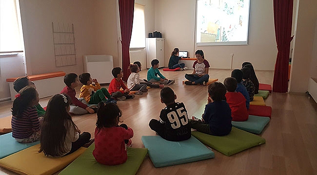 ÇOCUK KÜLTÜR EVİ'NDE DÜNYA ÇOCUK KİTAPLARI HAFTASI KAPSAMINDA ETKİNLİKLER DÜZENLENİYOR