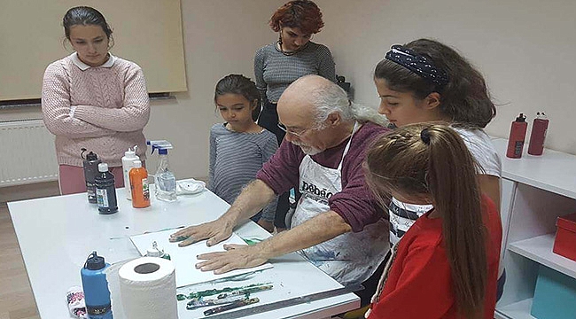 ÇOCUK KÜLTÜR EVİ RESSAM ÖZDEMİR YEMENİCİOĞLU'NU KONUK ETTİ