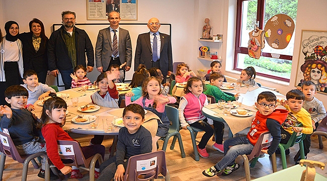 ÇOMÜ REKTÖRÜ PROF. DR. SEDAT MURAT ÇABAÇAM'I ZİYARET ETTİ