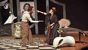 DALİ'NİN KADINLARI'NA YOĞUN İLGİ