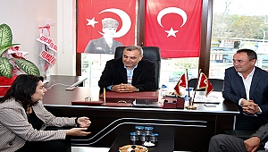 İSKENDEROĞLU, EZİNE MUHTARLAR DERNEĞİ'Nİ ZİYARET ETTİ