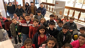 SERAMİK MÜZESİ MİNİK ÖĞRENCİLERİ AĞIRLADI