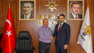 AK PARTİ'DE BAYRAK DEĞİŞİMİ