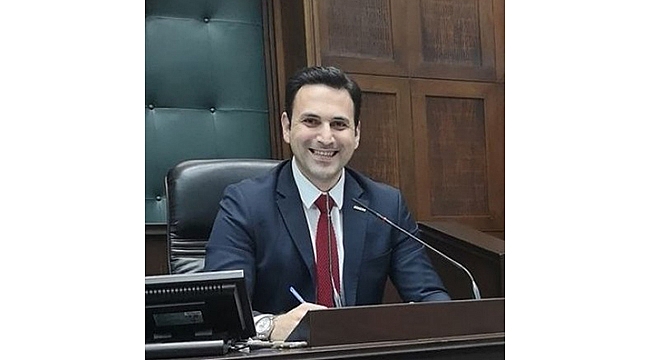 AK PARTİ İL BAŞKANI MAKAS OLDU