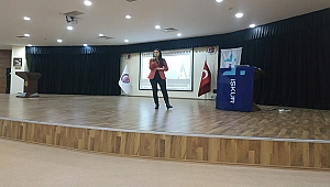 ARALIK'TA 2500 ÜNİVERSİTE ÖĞRENCİSİ İŞKUR SEMİNERLERİNE KATILDI