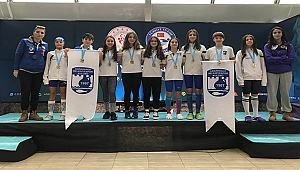 BELEDİYESPOR YÜZÜCÜLERİNDEN BÜYÜK BAŞARI