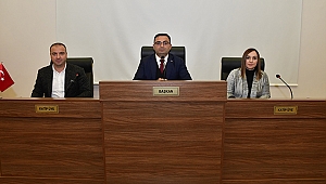 BİGA BELEDİYESİ MECLİS TOPLANTISINA GENÇLER DAMGA VURDU