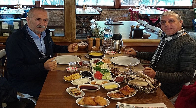 CAN DOSTLAR BULUŞTU