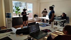 ÇANAKKALE'DE İŞBAŞINDA EĞİTİM, DÜNYADA TEKNOLOJİDE GELİŞİM!