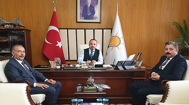 ÇANAKKALE'MİZİN GELECEĞİ, İLÇELERİMİZİN TALEPLERİ SİYASETİN VE ŞAHSİ HESAPLARIN ÜZERİNDEDİR
