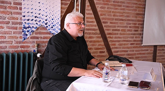 EDEBİYAT, TOPLUM VE SINIFLAR SÖYLEŞİSİ GERÇEKLEŞTİRİLDİ