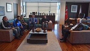 ESENLER SPOR KULÜBÜ'NDEN BAŞKAN GÖKHAN'A ZİYARET