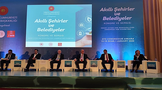 BAŞKAN GÖKHAN "AKILLI ŞEHİR YÖNETİŞİMİ VE KAPSAYICILIK" PANELİNDE KONUŞTU