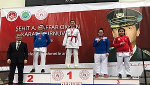 BİGA BELEDİYESİ KARATE SPORCULARI KUPA VE MADALYALARLA DÖNDÜ