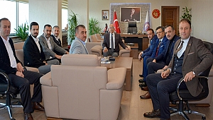 MECLİS ÜYELERİ REKTÖR MURAT'I ZİYARET ETTİ