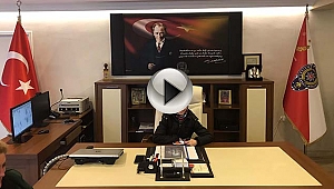 POLİSLERDEN ÖZEL ÖĞRENCİLERE KARNE SÜRPRİZİ