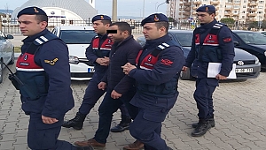 CEZAEVİ FİRARİSİ OTOGARDA YAKALANDI!