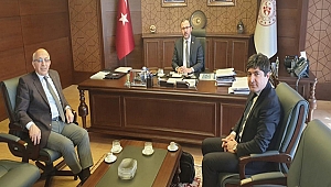 ÇOMÜ REKTÖRÜ PROF. DR. SEDAT MURAT, BAKAN DR. MEHMET KASAPOĞLU'NU ZİYARET ETTİ