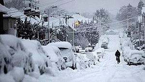 MART KAPIDAN BAKTIRIP KAZMA KÜREK YAKTIRACAK!