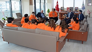 PLEVNE ORTAOKULU ROBOTİK TAKIMI'NDAN BAŞKANA ZİYARET