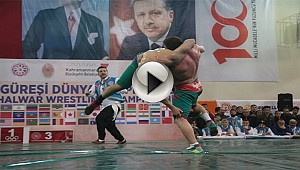 ŞALVAR GÜREŞİ DÜNYA ŞAMPİYONASINDA İSMAİL BALABAN'IN GÜREŞİ GÖZ DOLDURDU