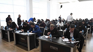 ŞOFÖR ADAYLARI YAZILI VE UYGULAMALI SINAVDAN GEÇTİ