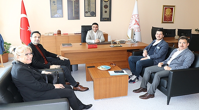 BAŞKAN MAKAS'TAN 14 MART TIP BAYRAMI ZİYARETLERİ