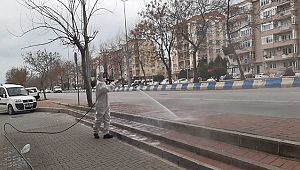 KENT GENELİNDE GERÇEKLEŞTİRİLEN DEZENFEKSİYON ÇALIŞMALARI DEVAM EDİYOR