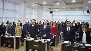 MECLİTE ŞEHİTLERE SAYGI