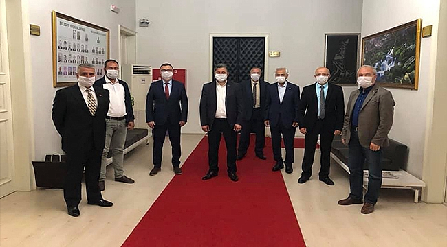 "BAYRAMİÇ BELEDİYE BAŞKANIMIZ MERTTİR! UYGUNDUR!"