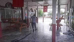 CAMİLERDE DEZENFEKSİYON ÇALIŞMASI GERÇEKLEŞTİRİLİYOR