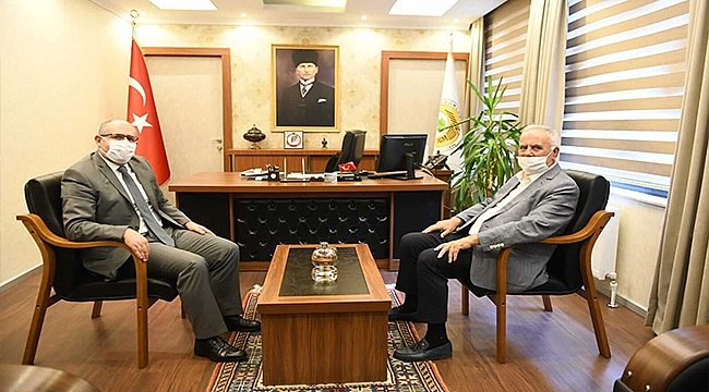 BAŞKAN GÖKHAN'DAN ORMAN BÖLGE MÜDÜRÜ DEMİR'E ZİYARET