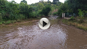 ÇAN YAYA KÖY'DE YAĞAN YAĞMUR SU TAŞKININA SEBEP OLDU!
