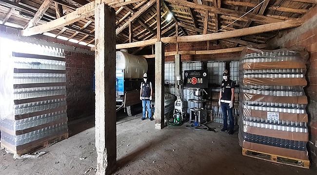 KAÇAK İÇKİ OPERASYONUNDA 16 GÖZALTI!