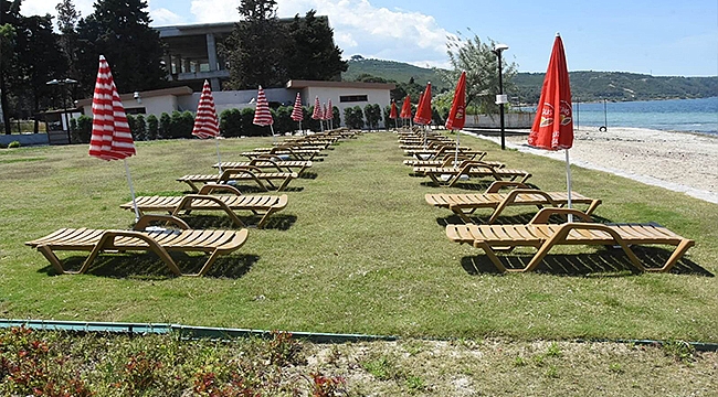 ÖZGÜRLÜK PARKI VE GÜZELYALI HALK PLAJINDA DA SALGIN HASTALIK RİSKİNE KARŞI ÖNLEMLER ALINDI