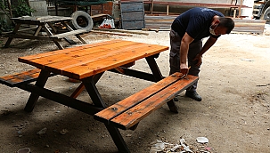 BAYRAMİÇ BELEDİYESİ, BANKLARINI KENDİSİ YAPIYOR