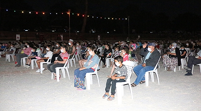 BAYRAMİÇ BELEDİYESİ'NDEN AÇIK HAVA SİNEMASI