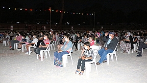 BAYRAMİÇ BELEDİYESİ'NDEN AÇIK HAVA SİNEMASI