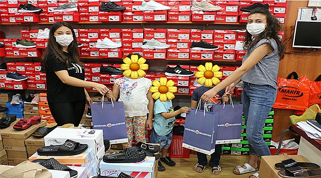 BAYRAMİÇ BELEDİYESİ'NDEN ÇOCUKLARI SEVİNDİREN KAMPANYA