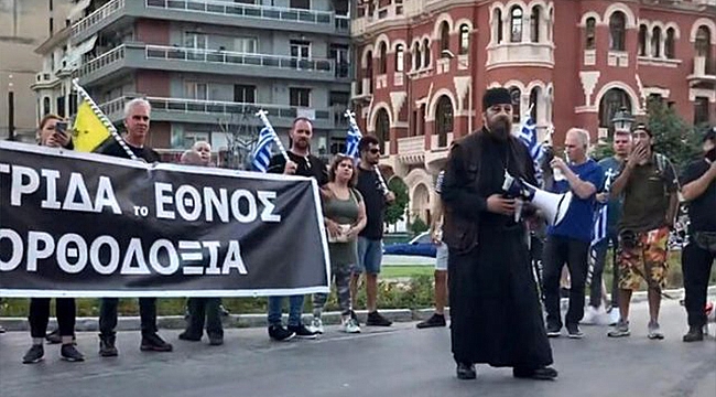 DIŞİŞLERİ BAKANLIĞI'NDAN SELANİK'TE TÜRK BAYRAĞININ YAKILMASINA TEPKİ!