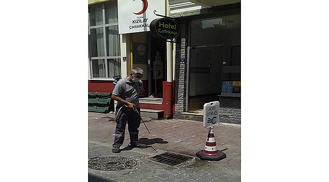 KARASİNEKLER İLE MÜCADELE HIZ KESMEDEN DEVAM EDİYOR