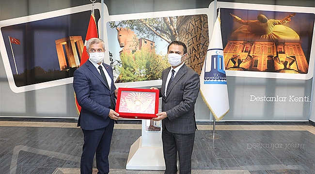 ŞAHİNBEY BELEDİYE BAŞKANI MEHMET TAHMAZOĞLU, VALİ AKTAŞ'I ZİYARET ETTİ