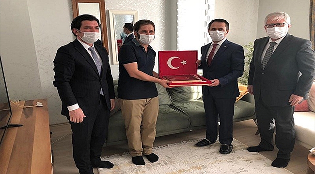 VALİ AKTAŞ, 15 TEMMUZ KAHRAMANINI ZİYARET ETTİ