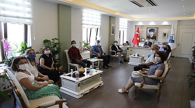 VALİ AKTAŞ, CUMHURİYET HALK PARTİSİ İL YÖNETİMİNİ KABUL ETTİ