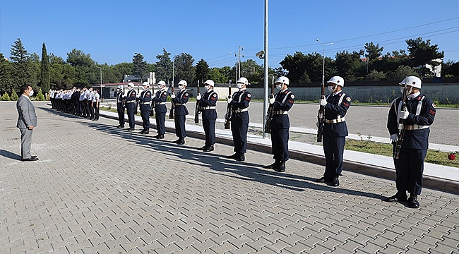 VALİ AKTAŞ, İL JANDARMA KOMUTANLIĞINI ZİYARET ETTİ