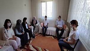 VALİ AKTAŞ, ŞEHİT BURHANETTİN KURT'UN AİLESİNİ ZİYARET ETTİ