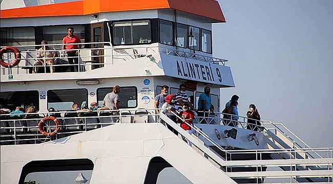 ÇANAKKALE'DE 102 BİN ARAÇ TAŞINDI