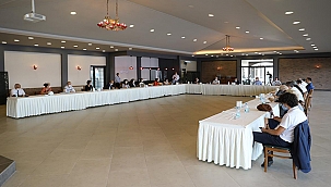 İL PANDEMİ KURULUNDA ALINAN TEDBİRLER VE DENETİMLER DEĞERLENDİRİLDİ