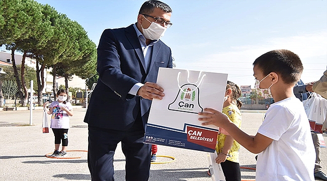 BAŞKAN ÖZ, YÜZ YÜZE EĞİTİMİN BAŞLAMASIYLA OKULLARI ZİYARET ETTİ